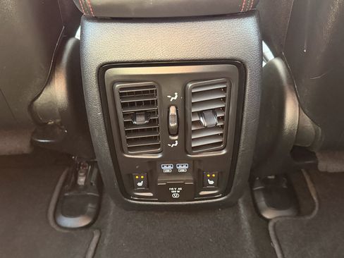 Used 2024 Dodge Durango R/T w/ Blacktop Package image 30