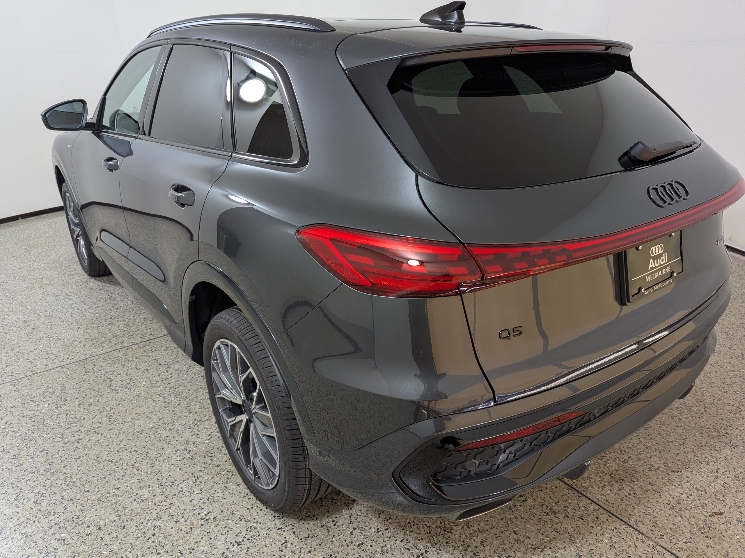 New 2026 Audi Q5 Premium Plus AWD/4WD image 5