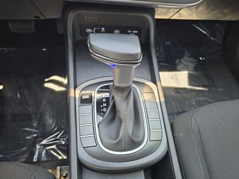 Used 2024 Hyundai Kona SEL FWD image 19