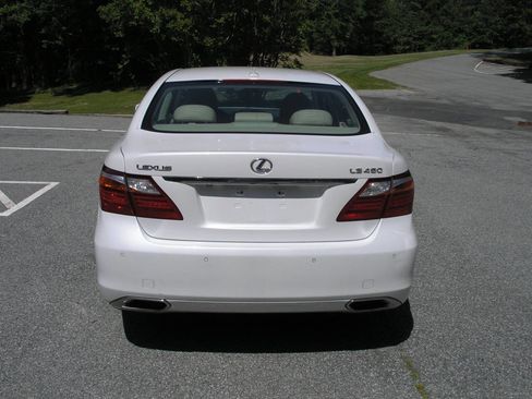 Used 2010 Lexus LS 460 image 5