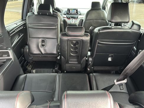 Certified 2025 Honda Odyssey Sport-L image 9