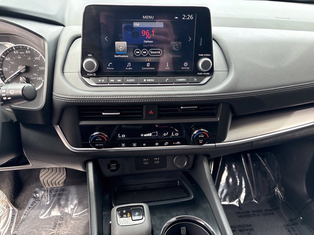 Certified 2026 Nissan Rogue SV AWD/4WD image 13
