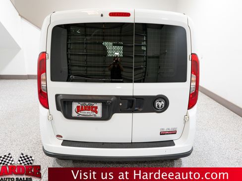 Used 2022 RAM ProMaster City Tradesman w/ Window Group 04 image 4