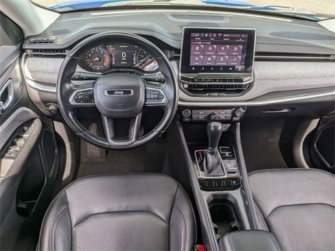 Used 2022 Jeep Compass Latitude image 31