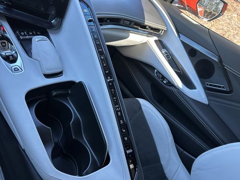 Used 2024 Chevrolet Corvette Z06 w/ Z07 Performance Package image 32