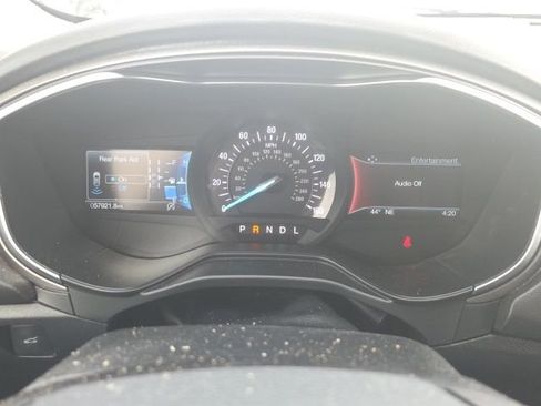 Used 2020 Ford Fusion SE image 37