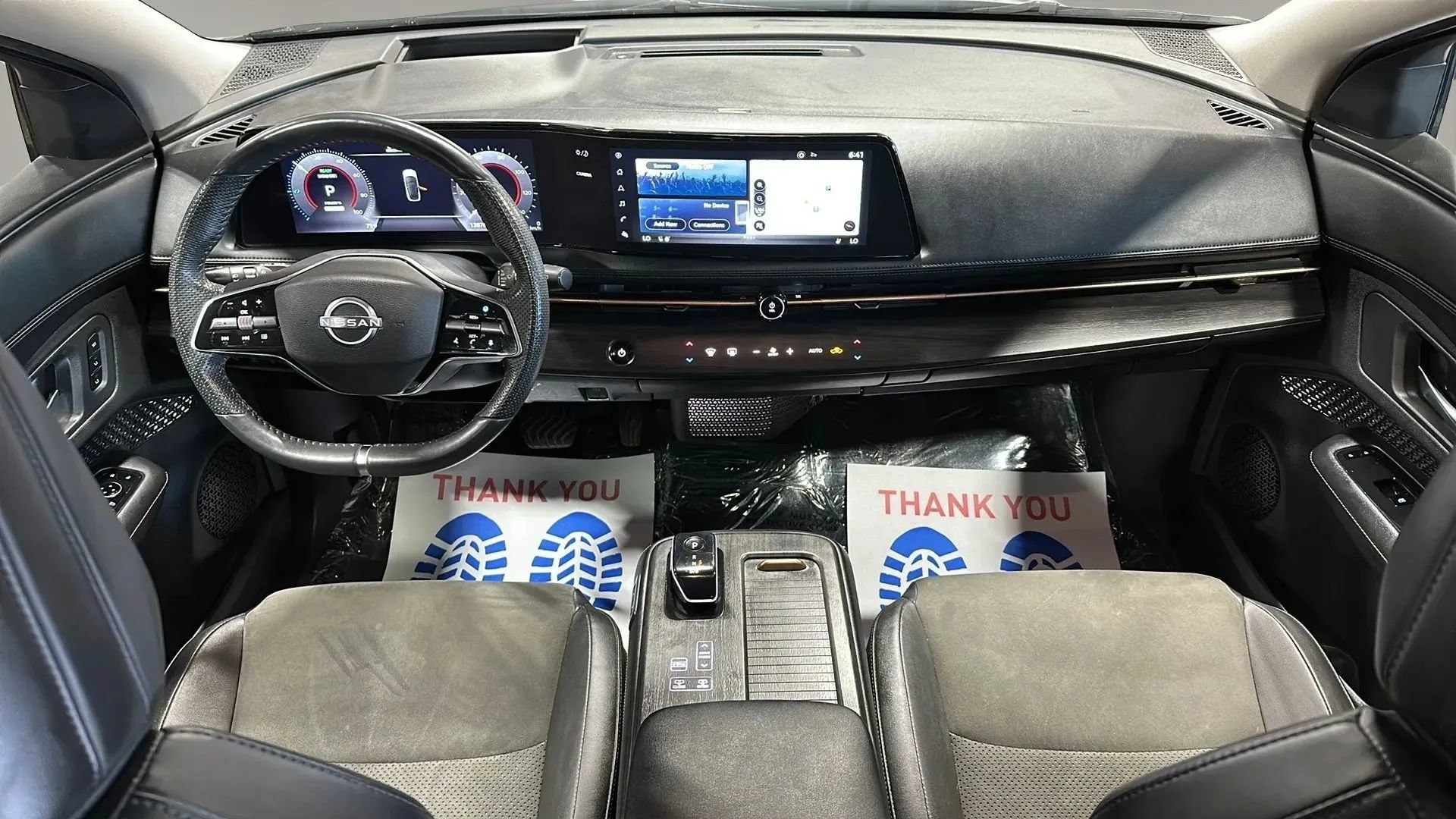 Used 2024 Nissan Ariya AWD image 20