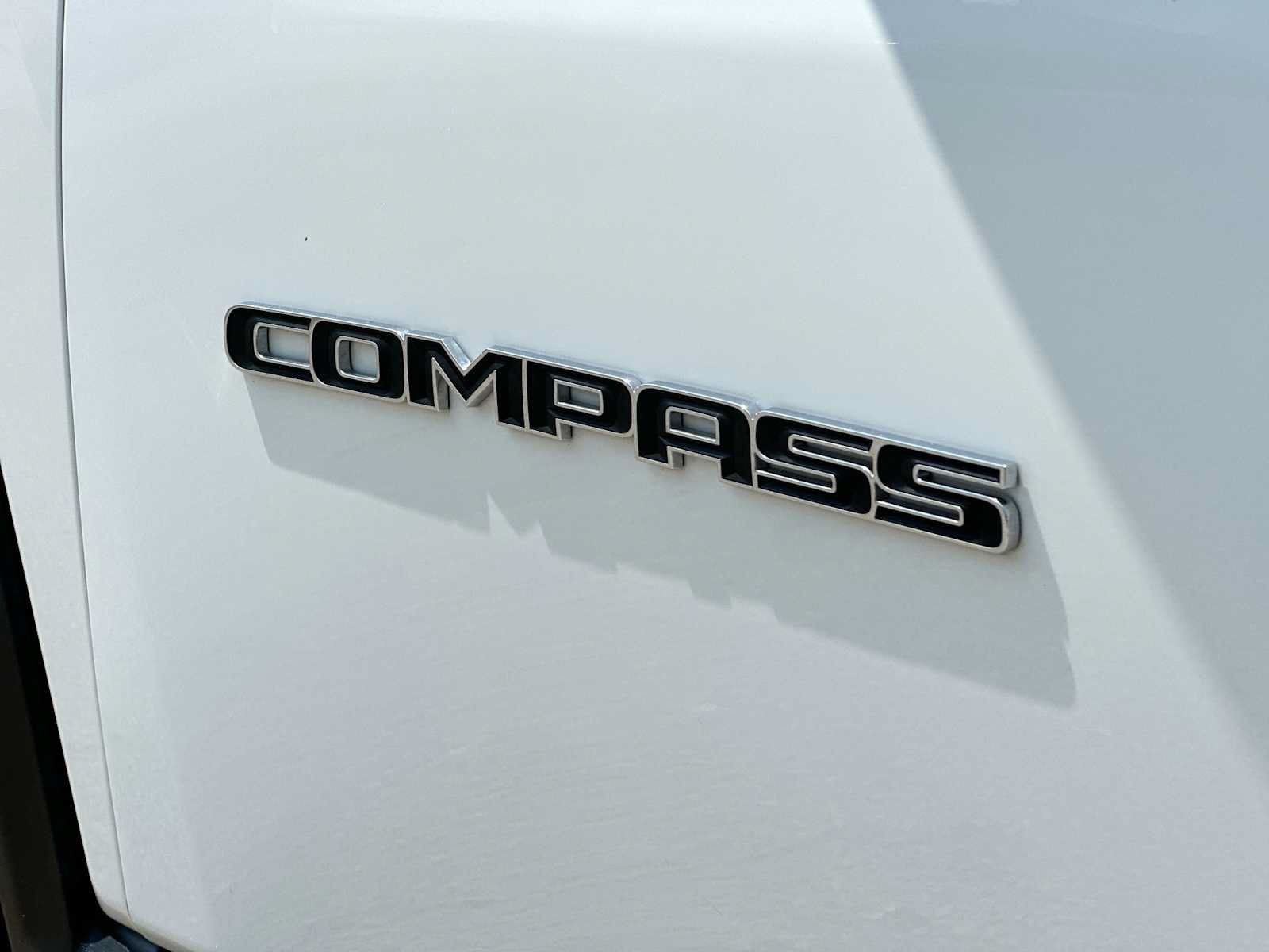 Used 2026 Jeep Compass Limited AWD/4WD image 15