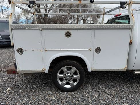 Used 2013 Chevrolet Silverado 3500 W/T image 14