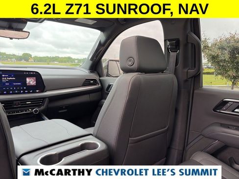 Used 2025 Chevrolet Tahoe Z71 w/ Z71 Off-Road Package AWD/4WD image 43