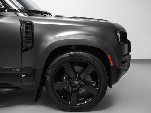 Used 2023 Land Rover Defender 110 Carpathian Edition AWD/4WD image 18