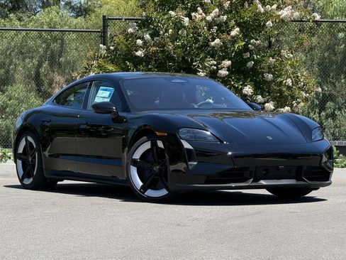 New 2026 Porsche Taycan Turbo S AWD/4WD image 9