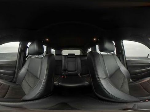 Used 2019 Jeep Grand Cherokee Altitude image 46