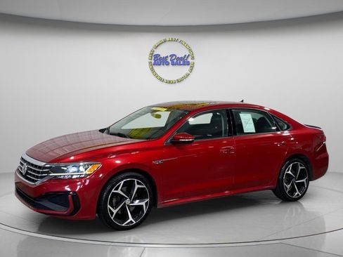 Used 2020 Volkswagen Passat 2.0T R-Line FWD image 1