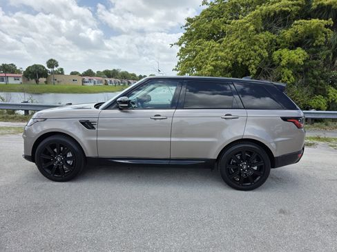 Certified 2022 Land Rover Range Rover Sport HSE Silver Edition image 7