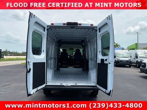 Used 2023 RAM ProMaster 2500 FWD image 13