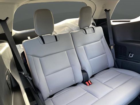 New 2026 Ford Explorer Active w/ Active Comfort Package AWD/4WD image 42