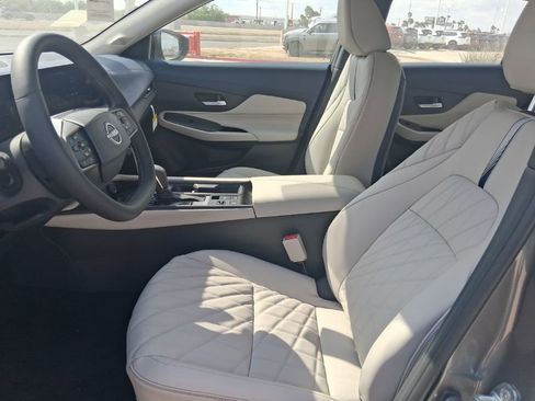 New 2026 Nissan Sentra SL w/ Floor Mat Package FWD image 24