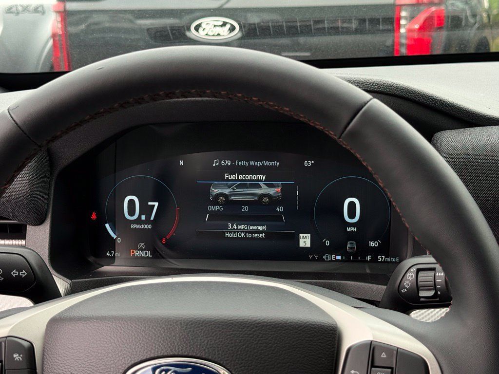 New 2027 Ford Explorer Active w/ Active Comfort Package AWD/4WD image 8