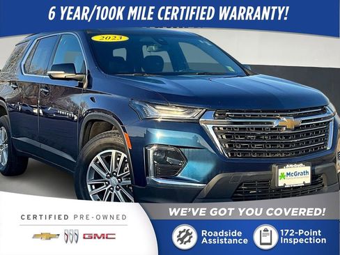 Used 2023 Chevrolet Traverse LT image 1