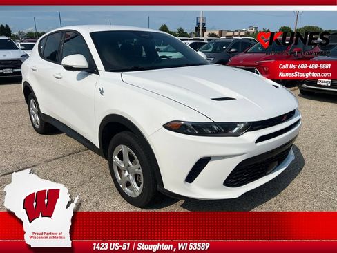 Used 2024 Dodge Hornet GT AWD/4WD image 1