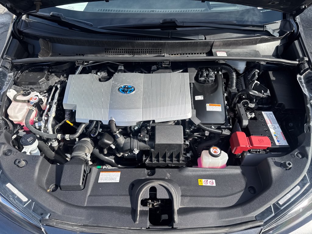 Certified 2022 Toyota Prius Limited w/ Premium Convenience Package FWD image 23