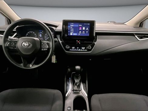 Used 2023 Toyota Corolla LE FWD image 7