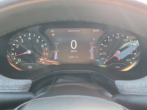 Used 2024 Jeep Compass Latitude AWD/4WD image 34