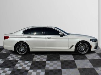 Used 2018 BMW 530i xDrive AWD/4WD video 2