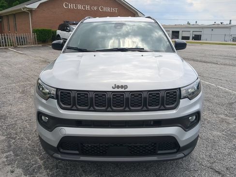 New 2026 Jeep Compass Latitude AWD/4WD image 7