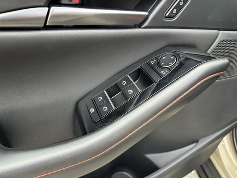 Certified 2025 MAZDA CX-30 Carbon image 23