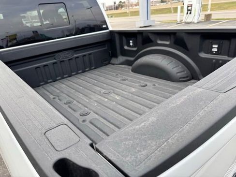 New 2026 Ford F350 Lariat w/ Black Appearance Package image 40