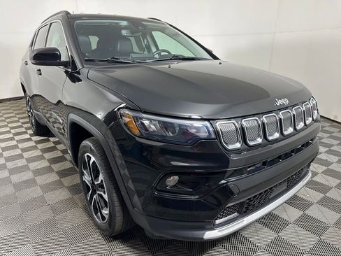 Used 2022 Jeep Compass Limited AWD/4WD image 7