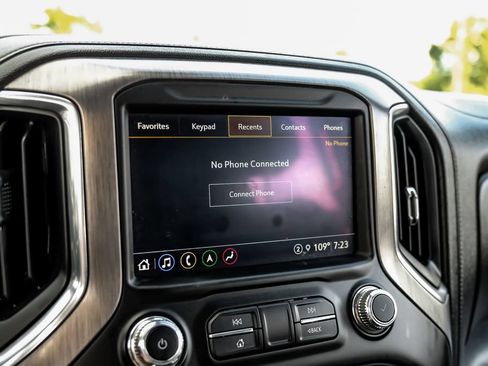 Used 2021 GMC Sierra 3500 Denali w/ Technology Package AWD/4WD image 23
