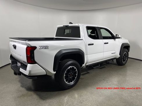 Certified 2025 Toyota Tacoma TRD Off-Road w/ TRD Off Road Premium Package image 3