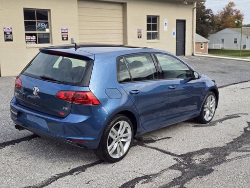 Used 2017 Volkswagen Golf SEL image 4