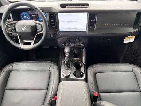 New 2026 Ford Bronco Badlands AWD/4WD image 18