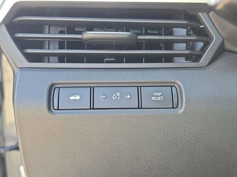 Certified 2023 Nissan Altima 2.5 SV FWD image 28