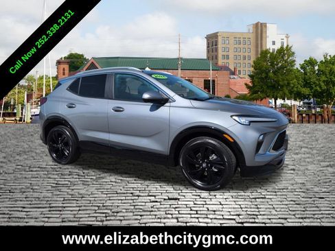 Used 2024 Buick Encore GX Sport Touring FWD image 1