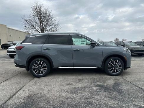 New 2026 INFINITI QX60 Luxe image 8