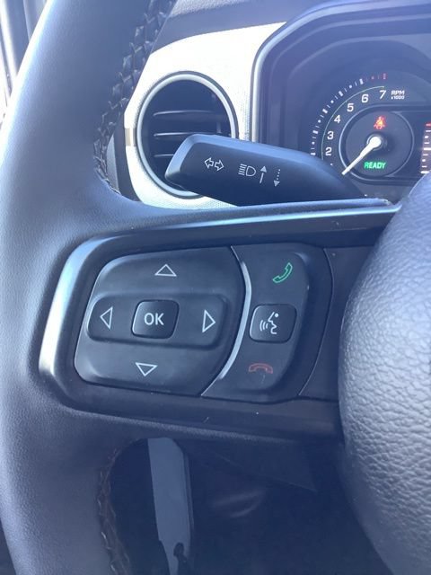 Certified 2024 Jeep Wrangler Unlimited w/ Convenience Group AWD/4WD image 33