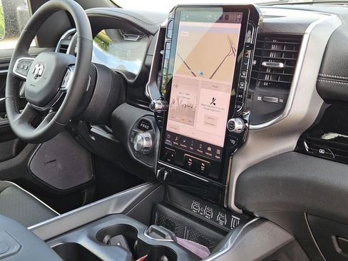 New 2025 RAM 1500 Laramie image 7