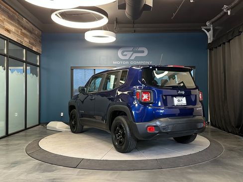 Used 2017 Jeep Renegade Sport w/ Power & Air Group image 5