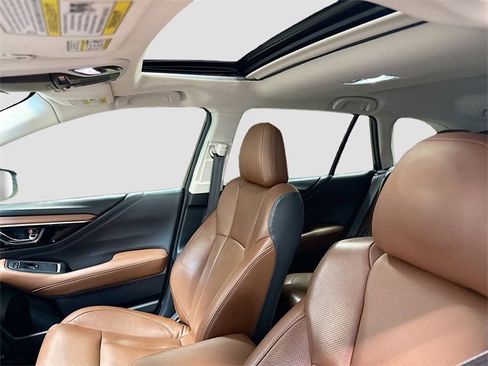 Used 2020 Subaru Outback Touring w/ Popular Package #2 image 24