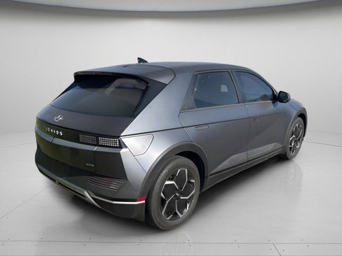 Used 2023 Hyundai Ioniq 5 SEL AWD/4WD image 10