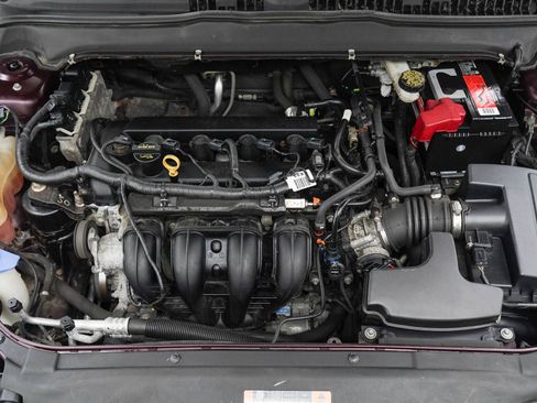 Used 2013 Ford Fusion SE FWD image 28