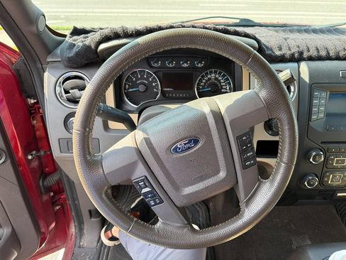 Used 2014 Ford F150 XLT w/ XLT Chrome Package RWD image 17