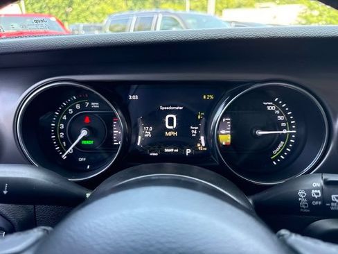 Used 2023 Jeep Wrangler Unlimited w/ Cold Weather Group AWD/4WD image 14