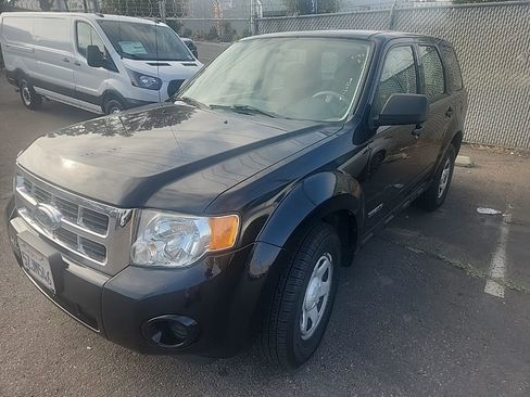 Used 2008 Ford Escape XLS FWD image 4