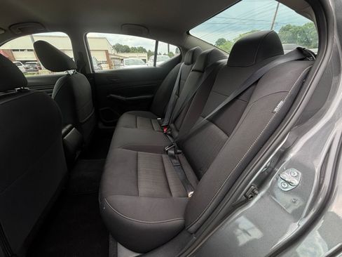 Used 2025 Nissan Altima 2.5 SV FWD image 26